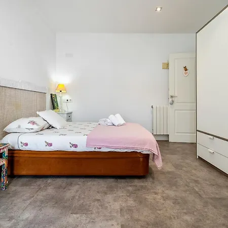 Hauzify I Casa D'anselm Clave Casa de Férias